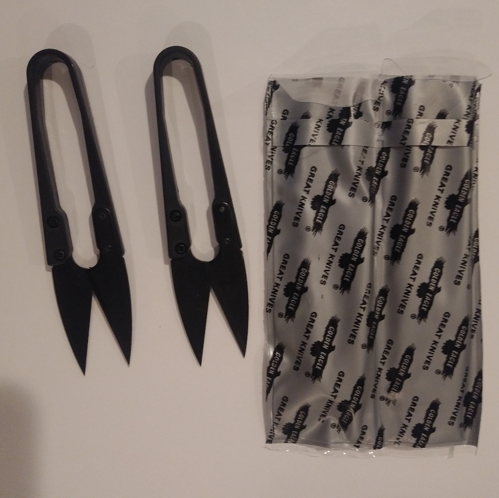 2 pcs Golden Eagle Thread Clippers